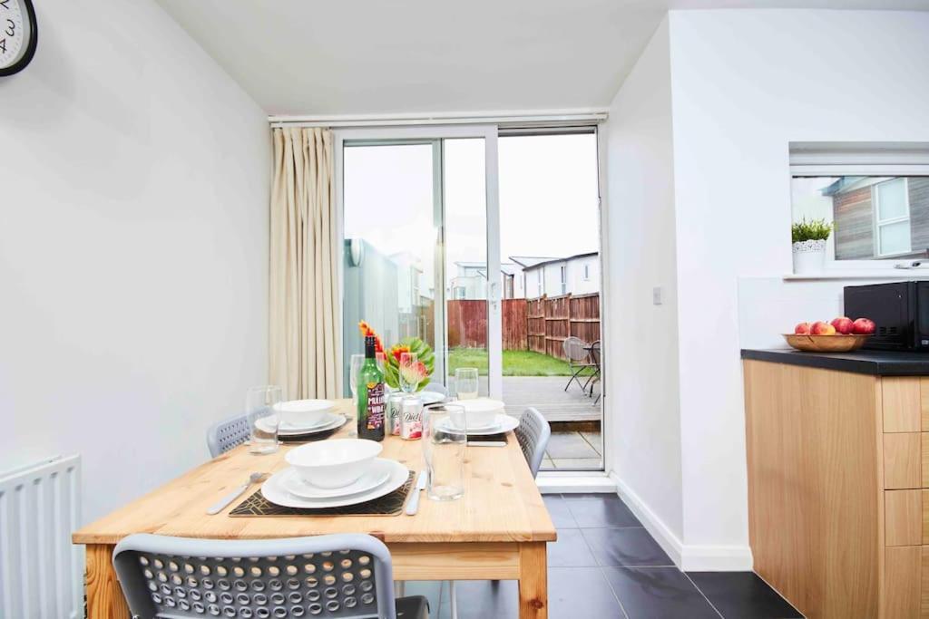Dellehomes- Free Parking, Wfh, Family-Friendly Manchester Exterior photo